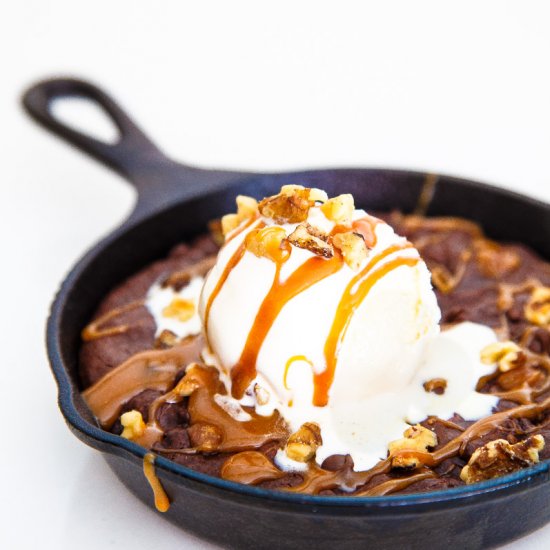 Caramel Nut Brownie Sundae