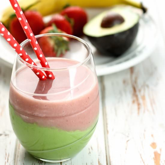 Green Strawberry Banana Smoothie