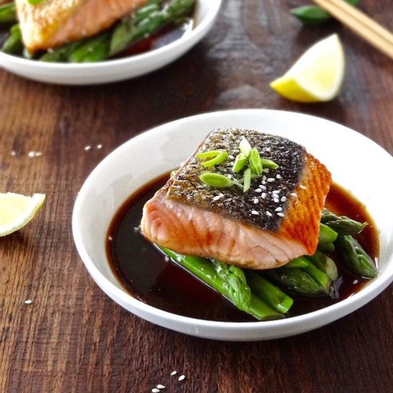 15 Minute Salmon with Soy & Lemon