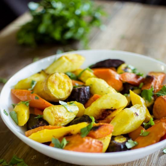 Turmeric Roasted Carrots