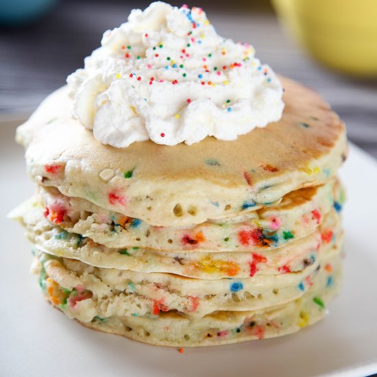 Cake Batter Funfetti Pancakes