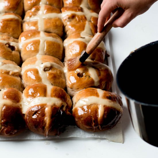 Pear & Chocolate Hot Cross Buns