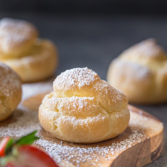 Classic Cream Puffs