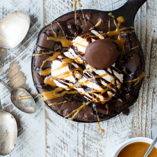 Skillet Tagalong Brownie Skillet