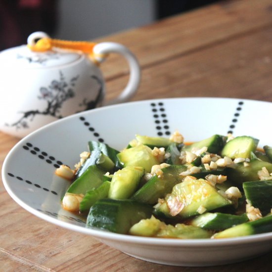 Smacked Cucumber with Garlic