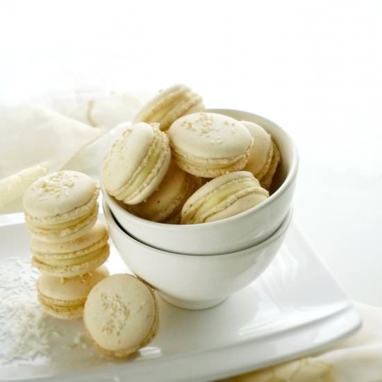 Coconut Flavor Macarons