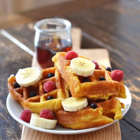 Crispy Grain-free Waffles