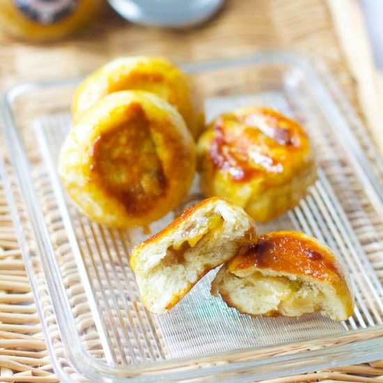 Little Alsatian steamed breads