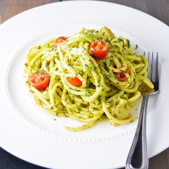 Easy Chicken Pesto Pasta