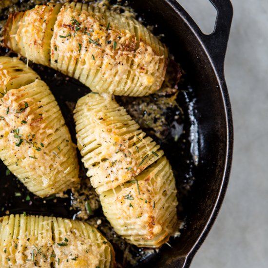 Garlic & Herb Hasselback Potatoes