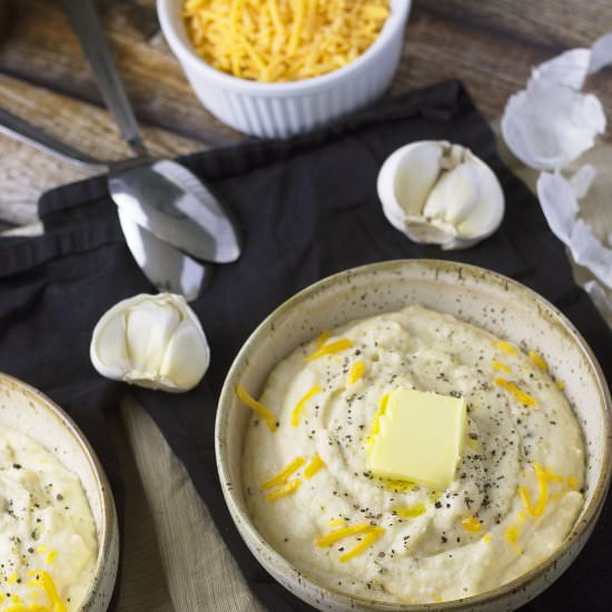 Roasted Garlic Cauliflower Mash