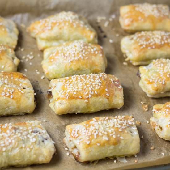 Chinese BBQ Pork Puffs