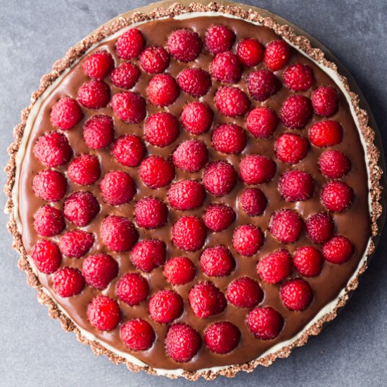 Almond Chocolate Raspberry Tart