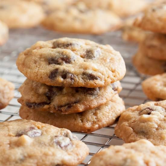 Peanut Chocolate Chip Toffee Cookie