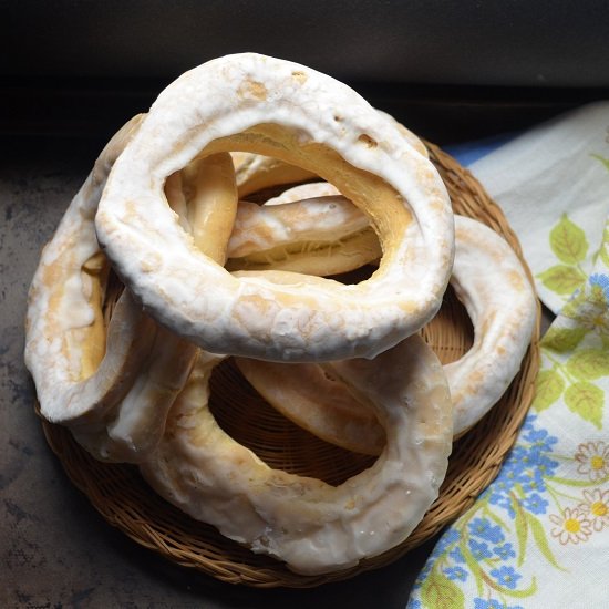 Glazed Italian Egg Taralli