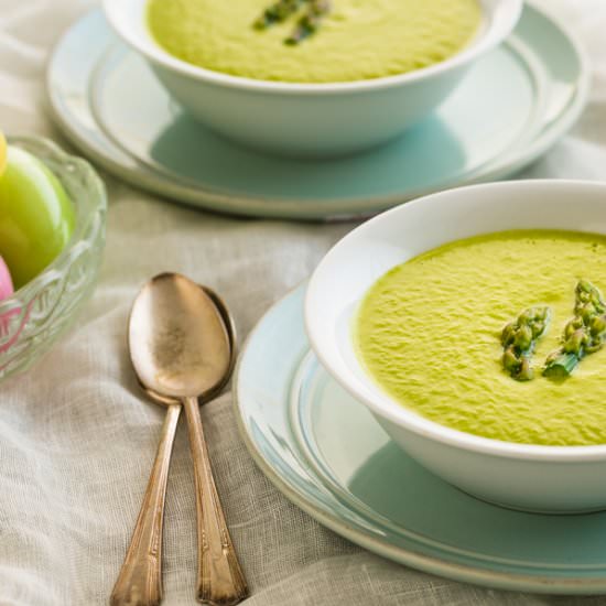 Creamy Dairy Free Asparagus Soup