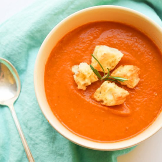 Tuscan Tomato White Bean Soup