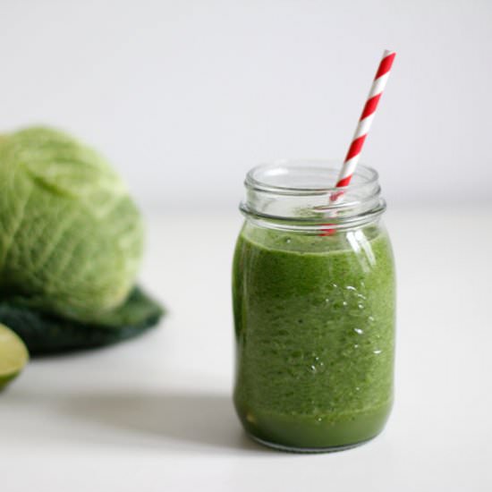 Green Kale and Coconut Water Smoothie