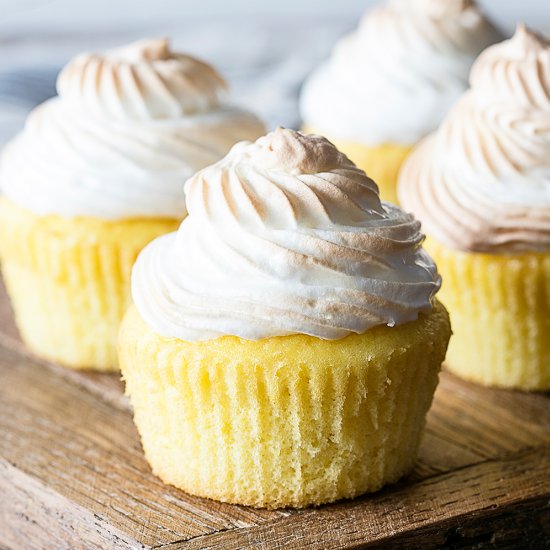 Lemon Meringue Cupcakes