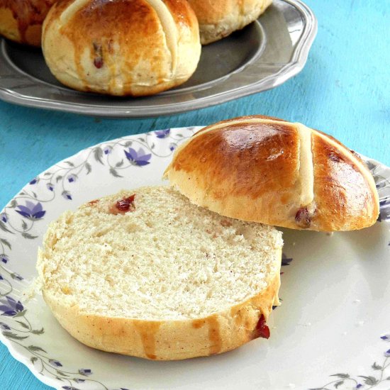 Hot Cross Buns | Cherry Buns