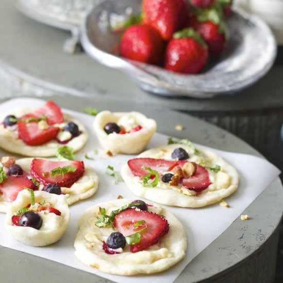 Strawberry Honey Goat Cheese Bites