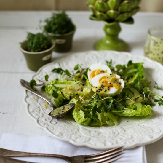 Salad with Egg Ingem, Lemon Sauce