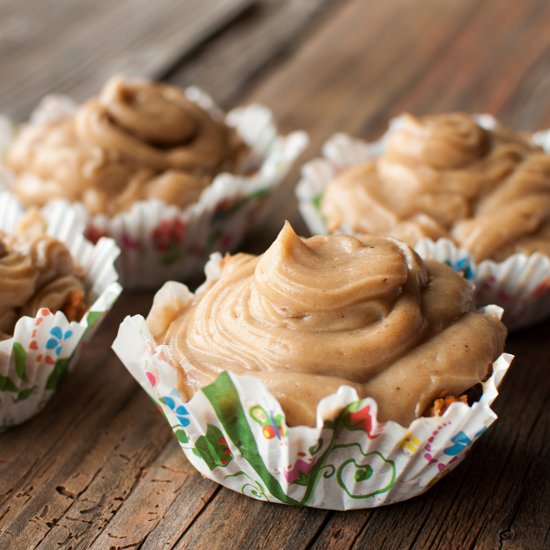 Raw Carrot Cake Cupcakes