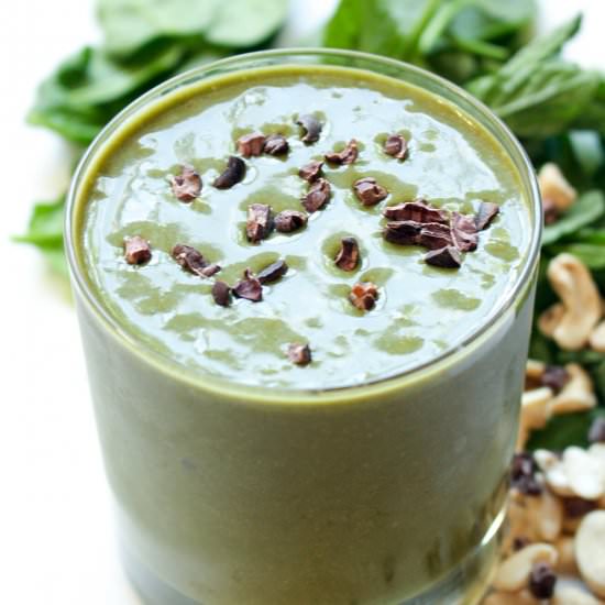 Mint Chocolate Chip Green Smoothie