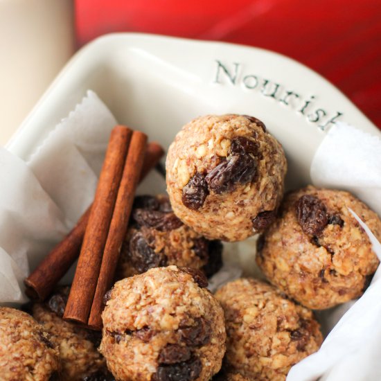 Oatmeal Raisin Energy Bites