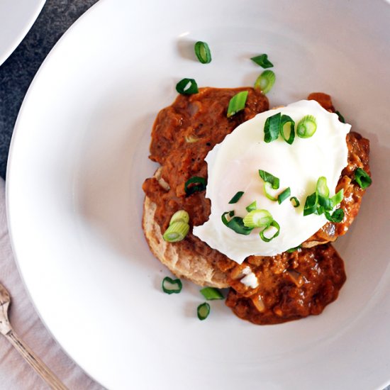 Quick Biscuits with Chorizo Gravy