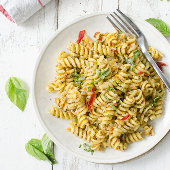 Sun-Dried Tomato Pesto Pasta