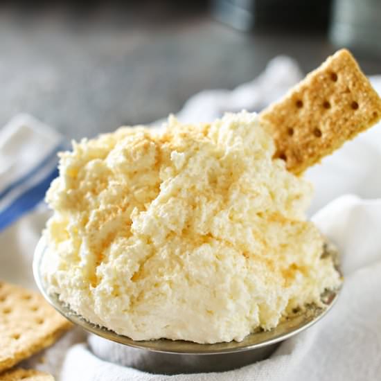 Cinnamon Cheesecake Dip