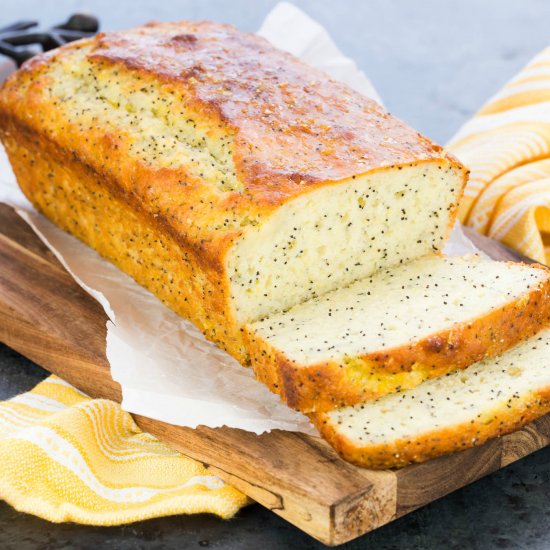 Greek Yogurt Lemon Poppy Seed Bread