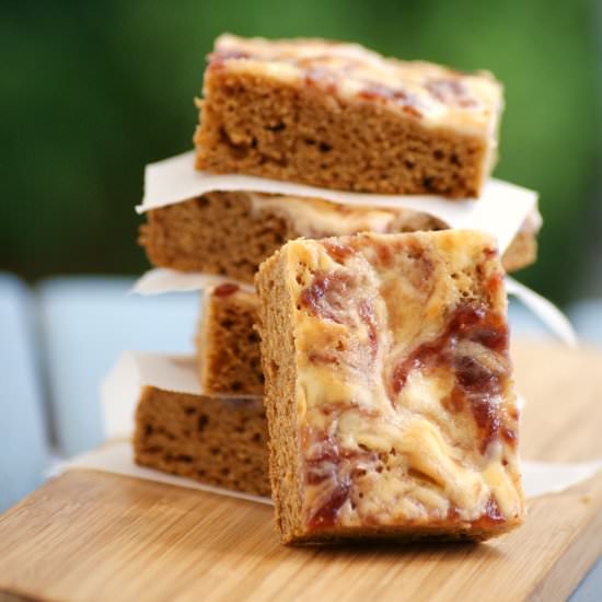 Strawberry Cheesecake Blondies