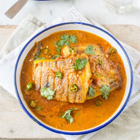 Fish in Curried Coconut Sauce