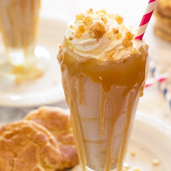 Caramel Snickerdoodle Milkshake