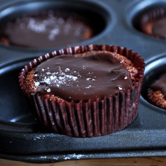 Flourless Chocolate Cupcakes