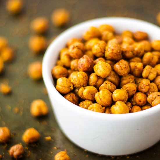 Turmeric Roasted Garbanzo Beans