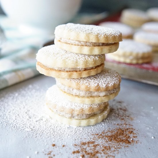 Cinnamon Cream Sandwich Cookies