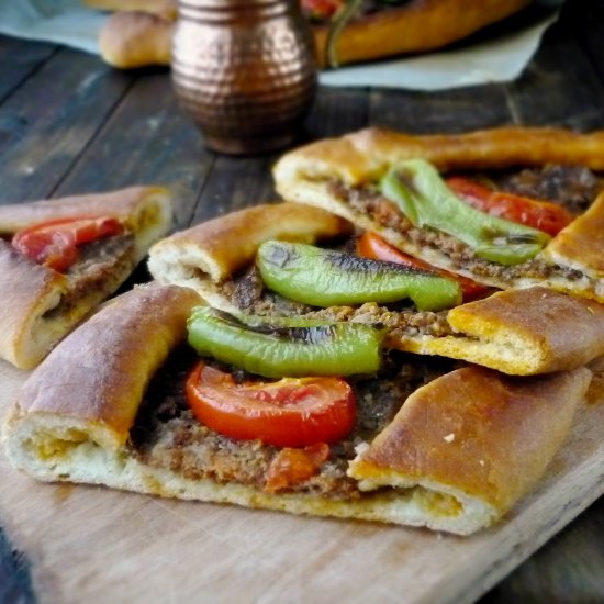 Turkish Pita Bread / Pide