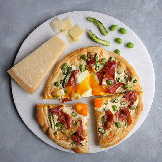 Skillet Breakfast Pizza