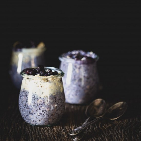 Blueberry coconut overnight oats