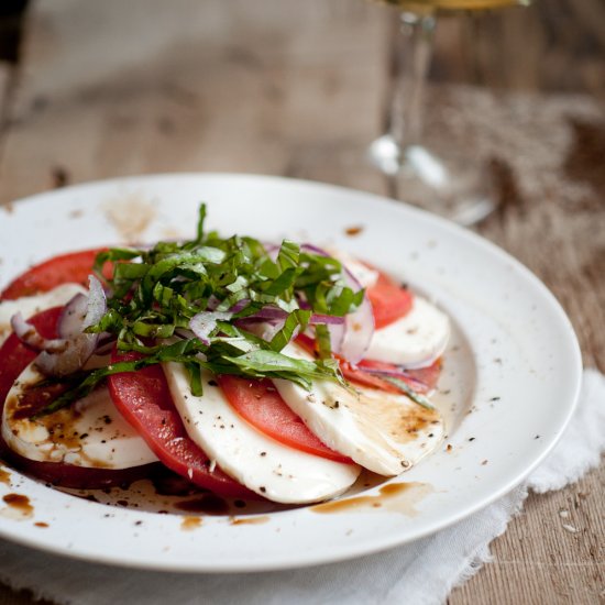 Ensalata Caprese Bruschetta