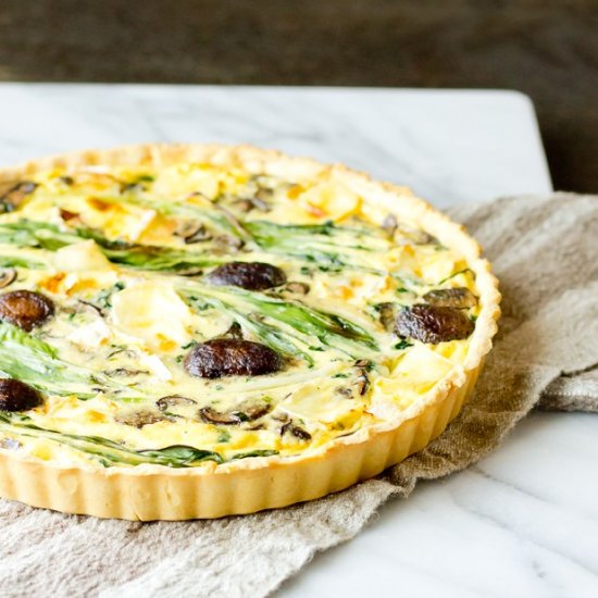 Quiche with Mushrooms and Brie