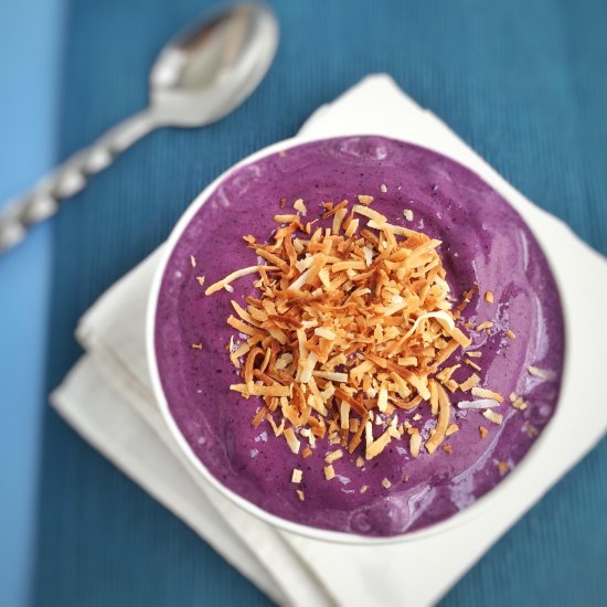 Coconut Blueberry Smoothie Bowl