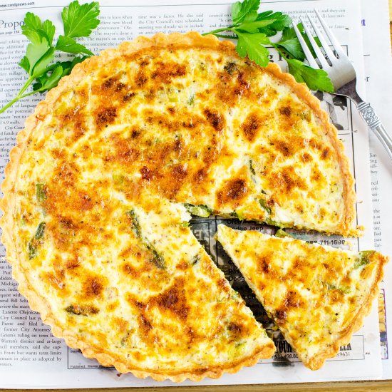 Asparagus leek quiche