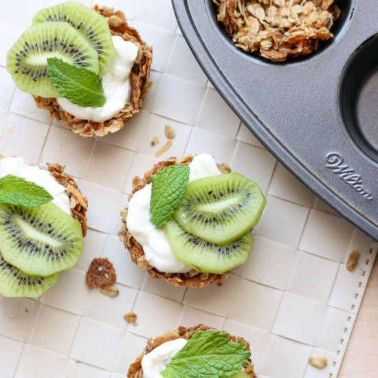 Crunchy Oat Granola Cups