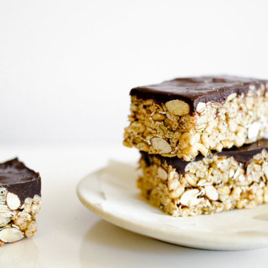 Chewy Chocolate Granola Bars