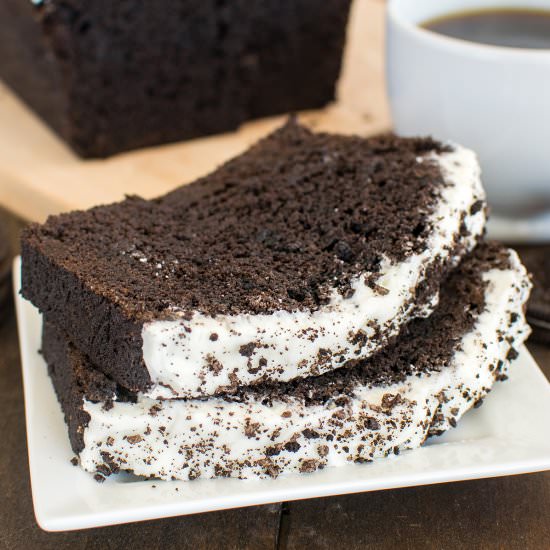 Cookies and Cream Banana Bread