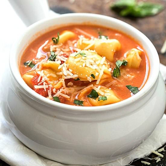 One-Pot Tomato Tortellini Soup